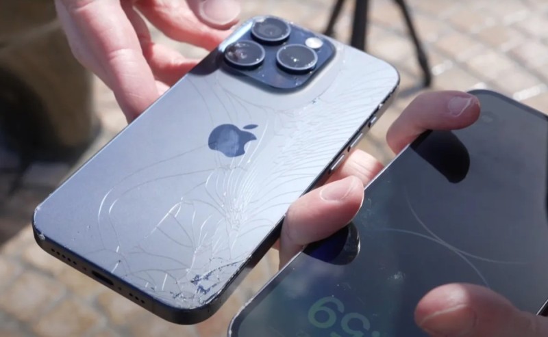 Prvi Drop testovi iPhonea 15 Pro pokazuju da je titansko kućište bila loša ideja